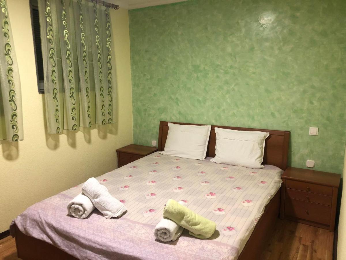Apartments Veronika 奥赫里德 外观 照片